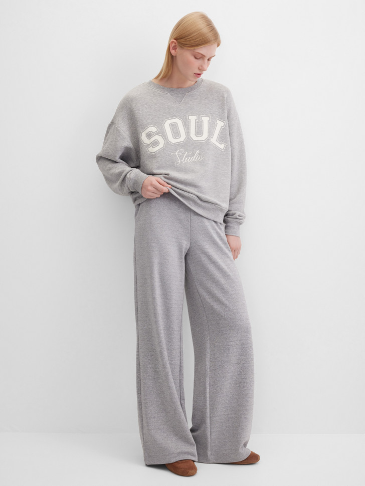 Свитшот укороченный