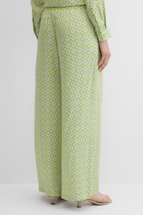 Брюки с геометричным принтом