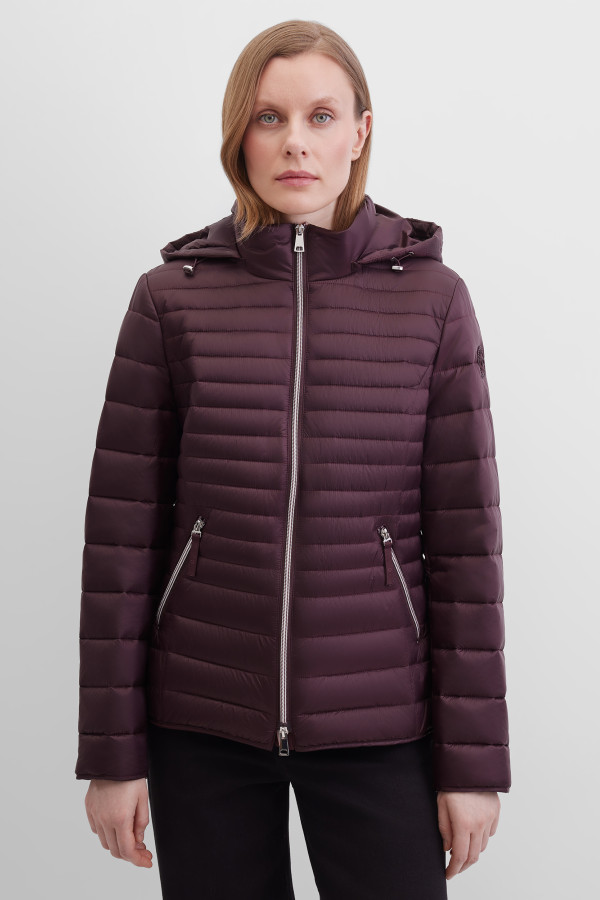 Куртка утепленная с капюшоном