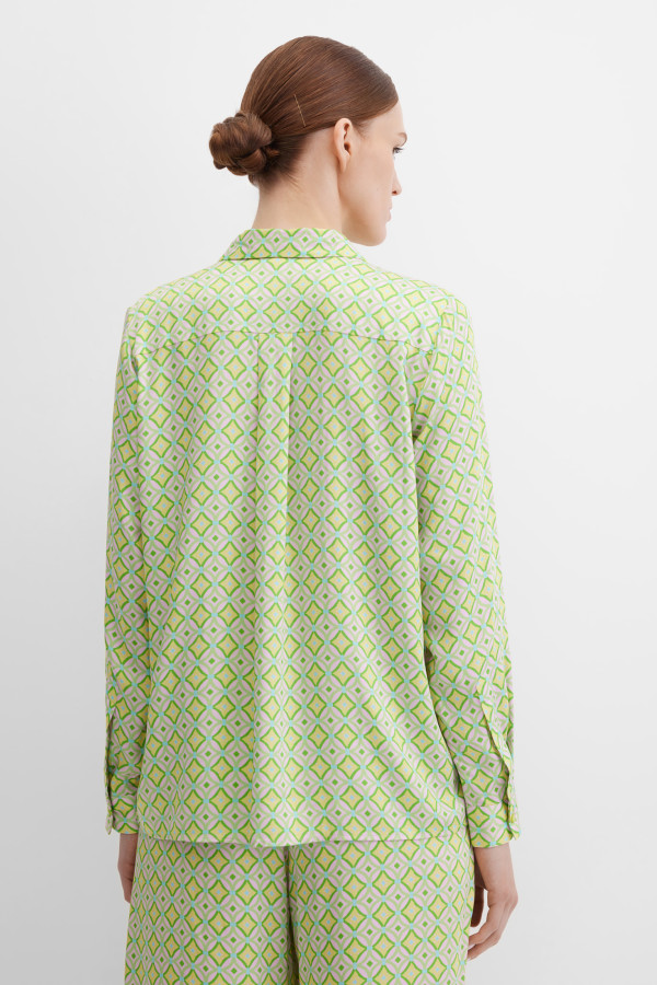 Блузка с геометричным принтом