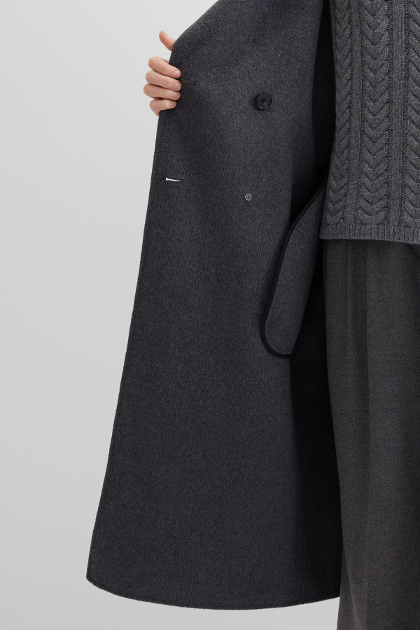 Пальто из шерсти