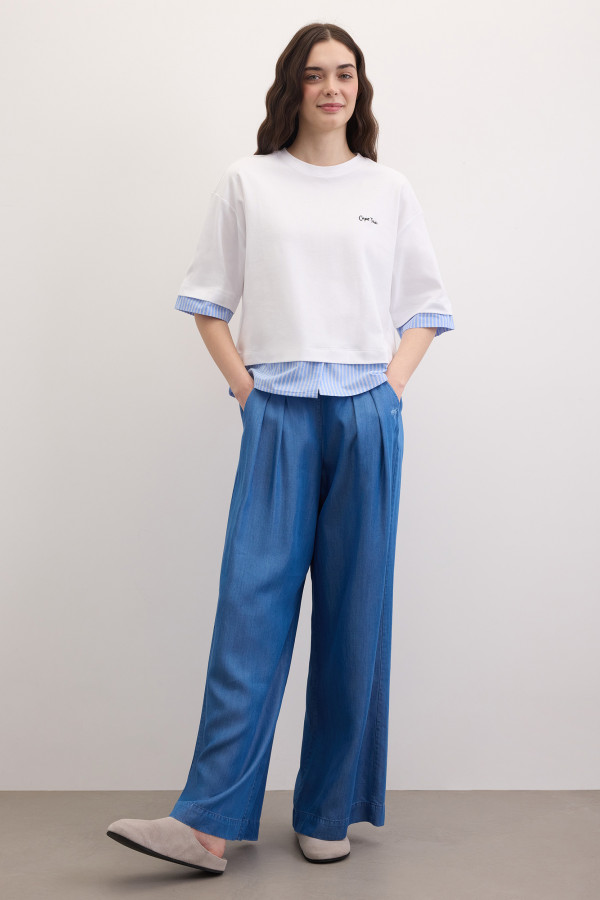 Футболка с рисунком на спине