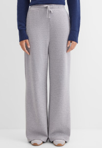 Брюки трикотажные