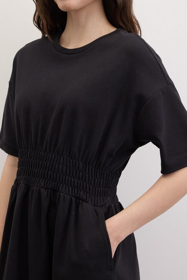 Платье миди на резинке