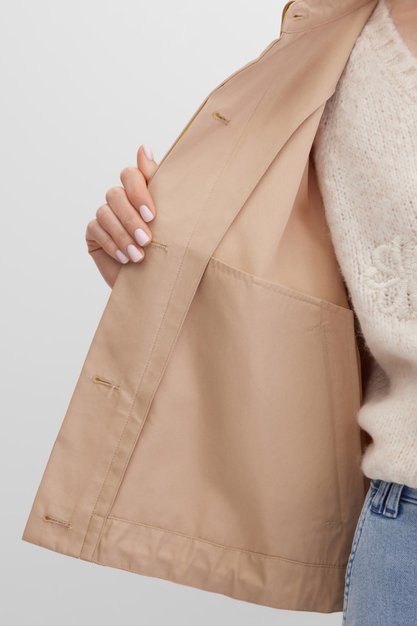 Куртка-ветровка на пуговицах