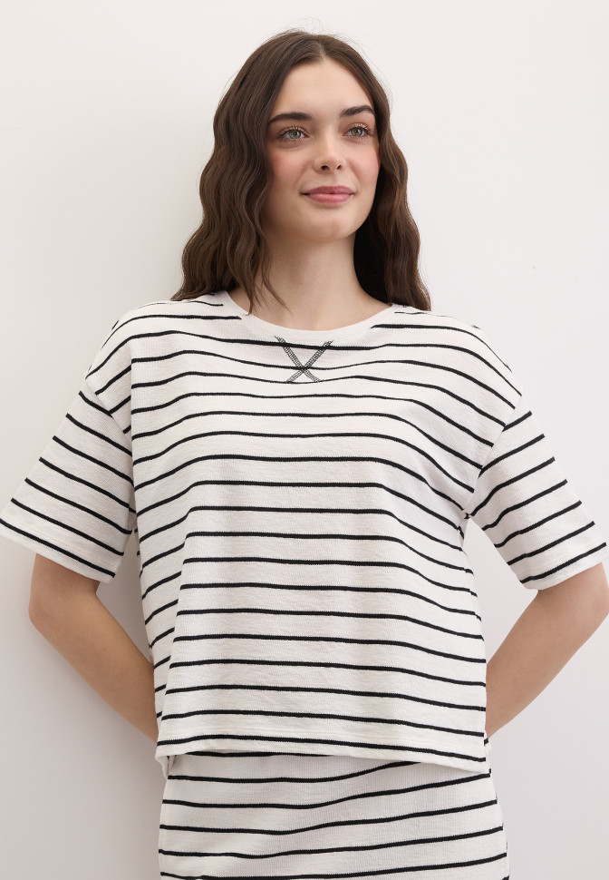 Футболка в полоску