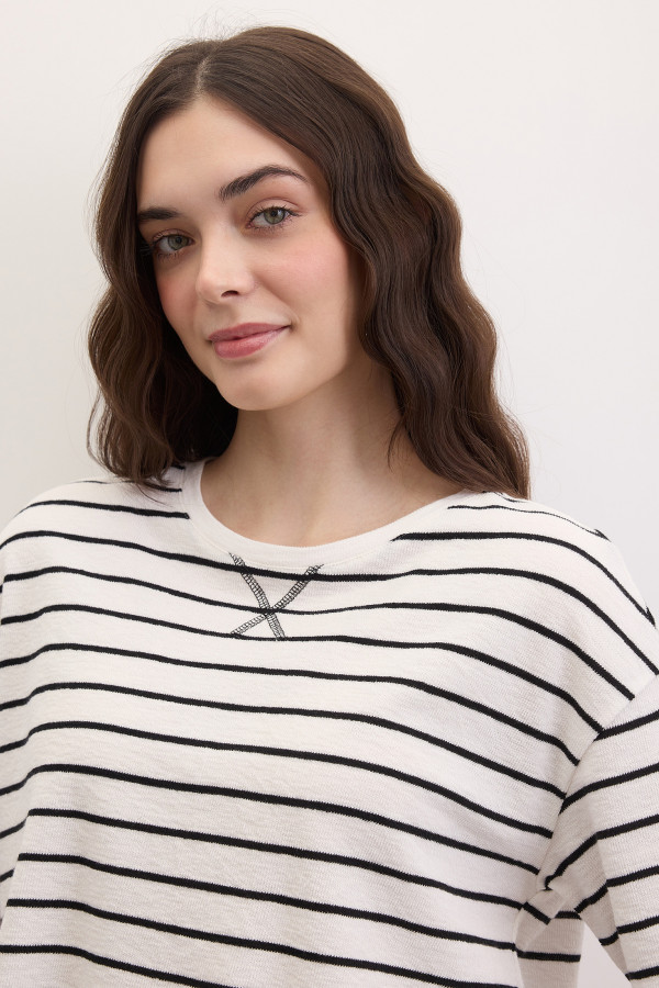 Футболка в полоску
