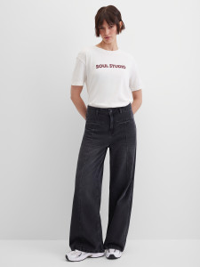 Джинсы широкие