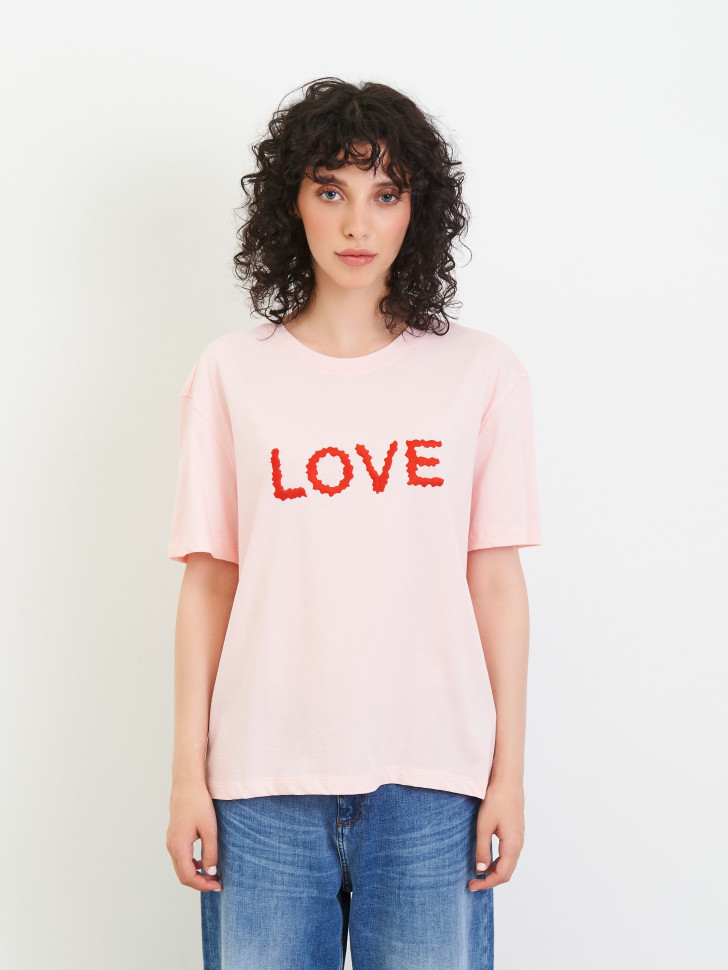 Футболка с принтом LOVE