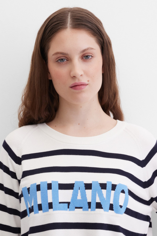 Джемпер свободный