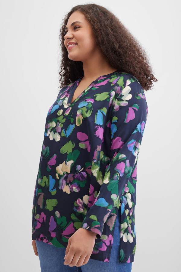 Блузка с цветочным принтом