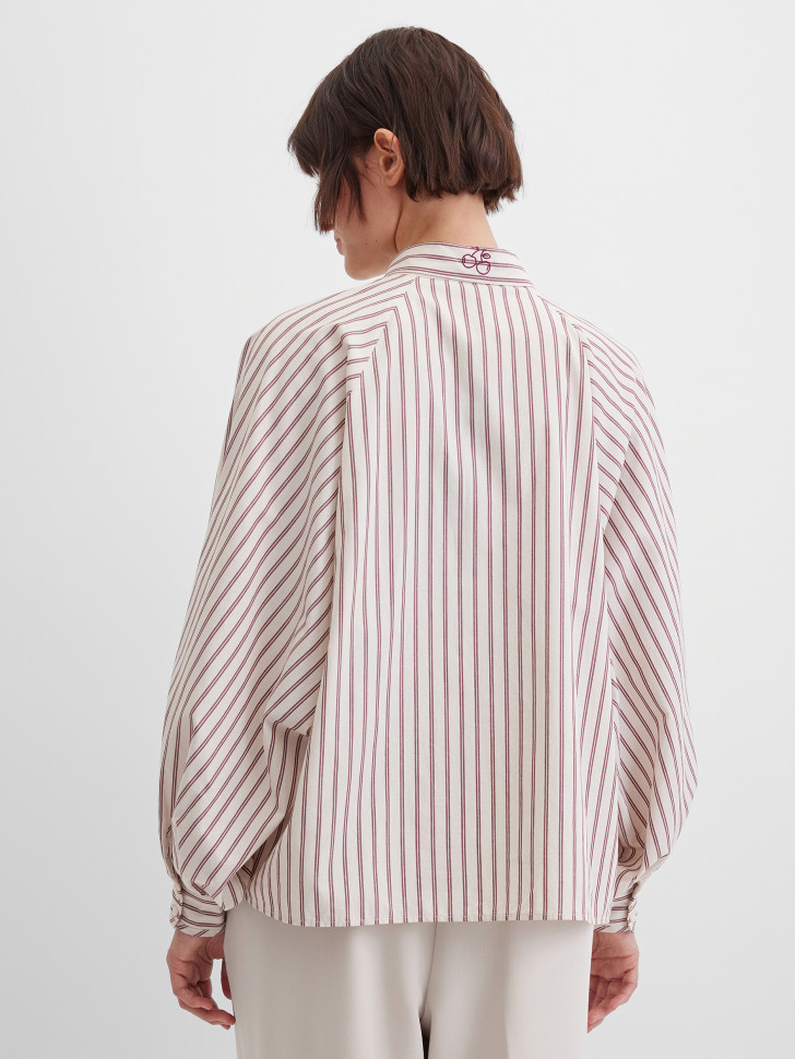 Блузка в полоску