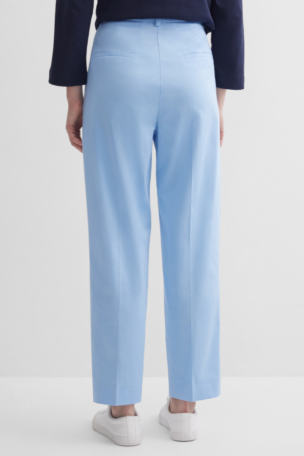 Брюки зауженные