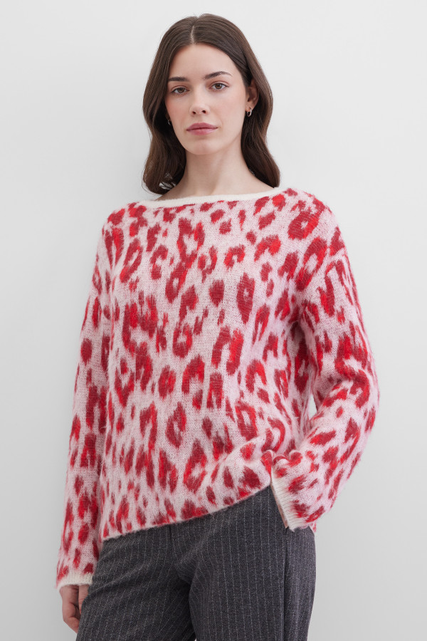 Джемпер с леопардовым принтом