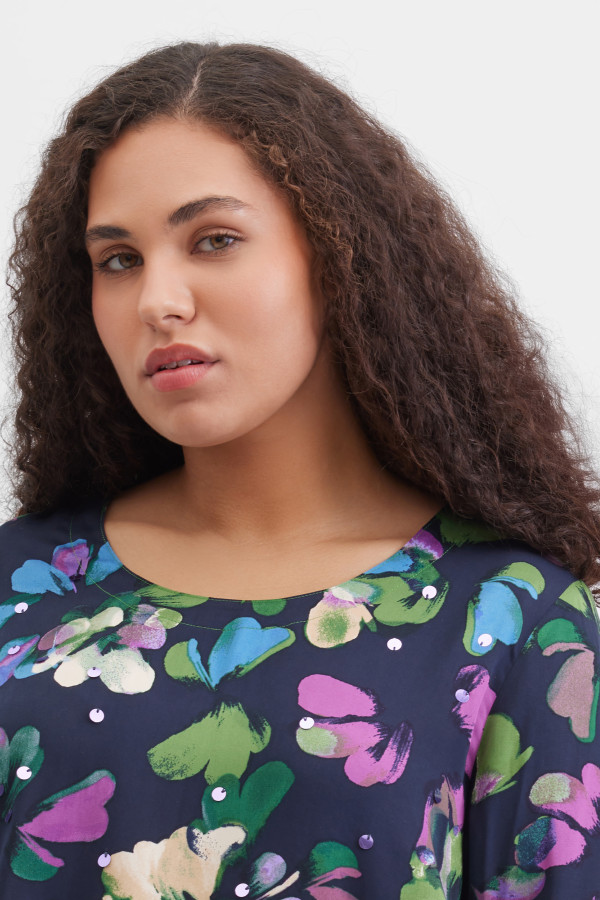 Блузка с цветочным принтом