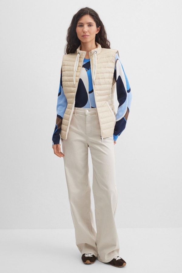 Жилет стеганый утепленный