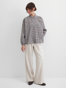 Блузка в клетку