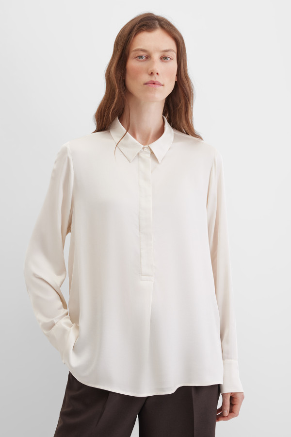 Блузка с длинным рукавом