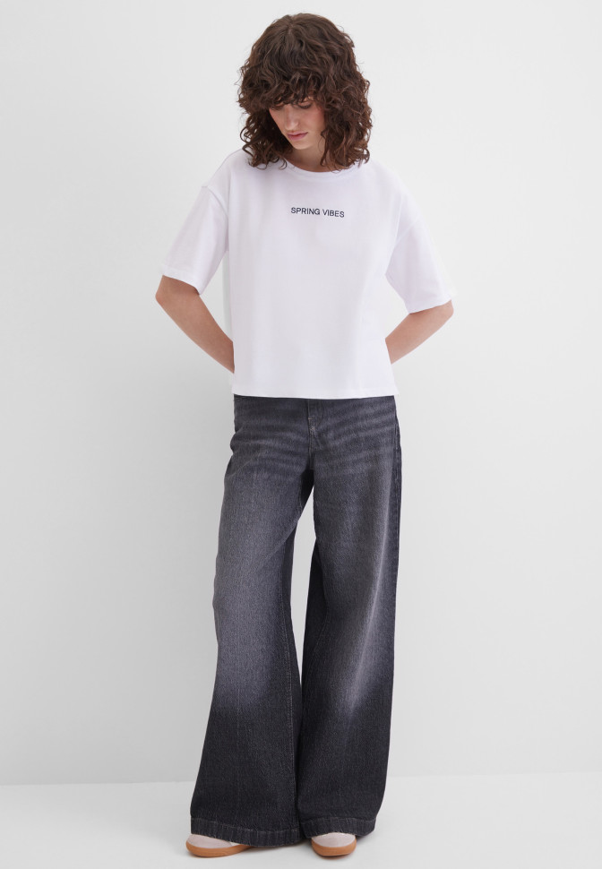 Футболка с надписью