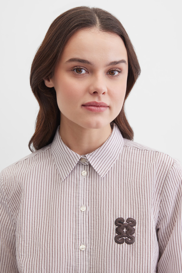 Рубашка в полоску