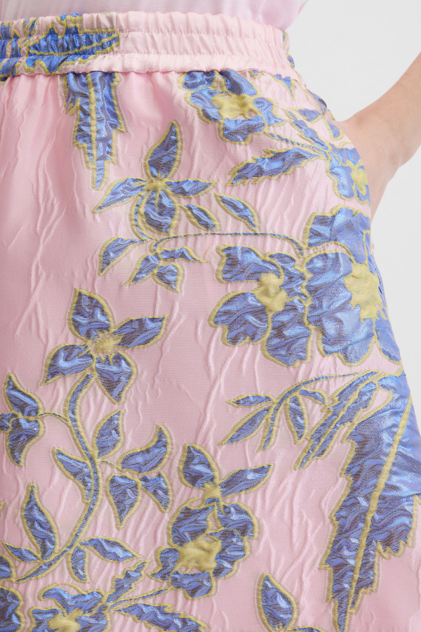 Юбка с рельефным цветочным рисунком