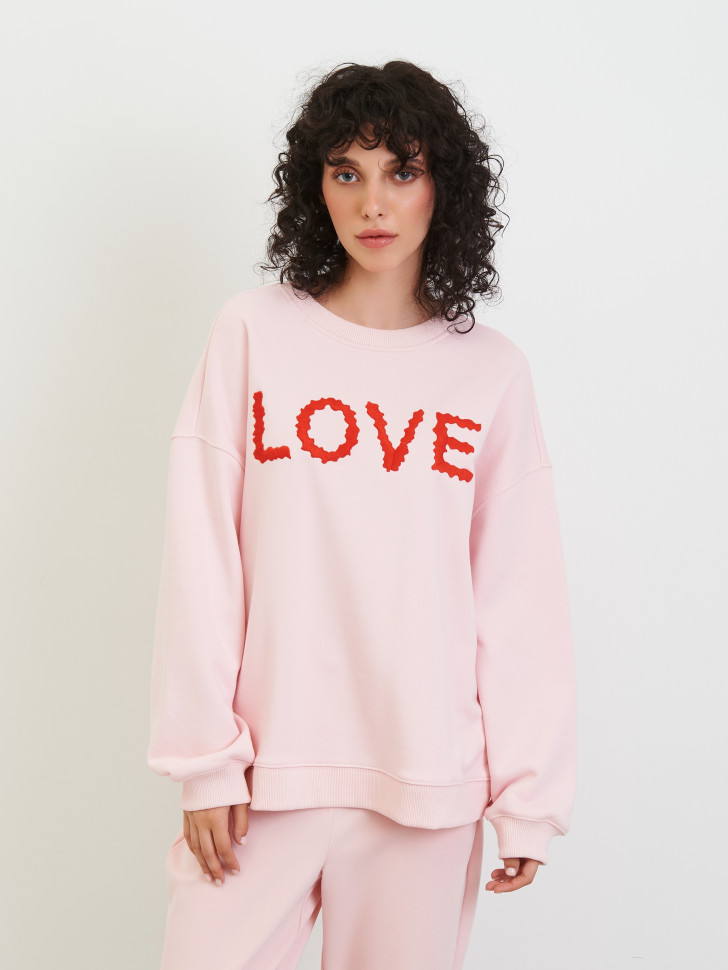 Свитшот с принтом LOVE