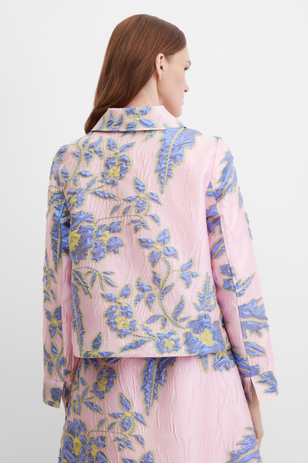 Жакет с рельефным цветочным рисунком