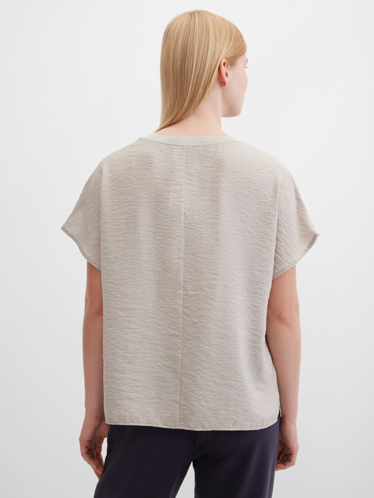 Блуза с жатым эффектом