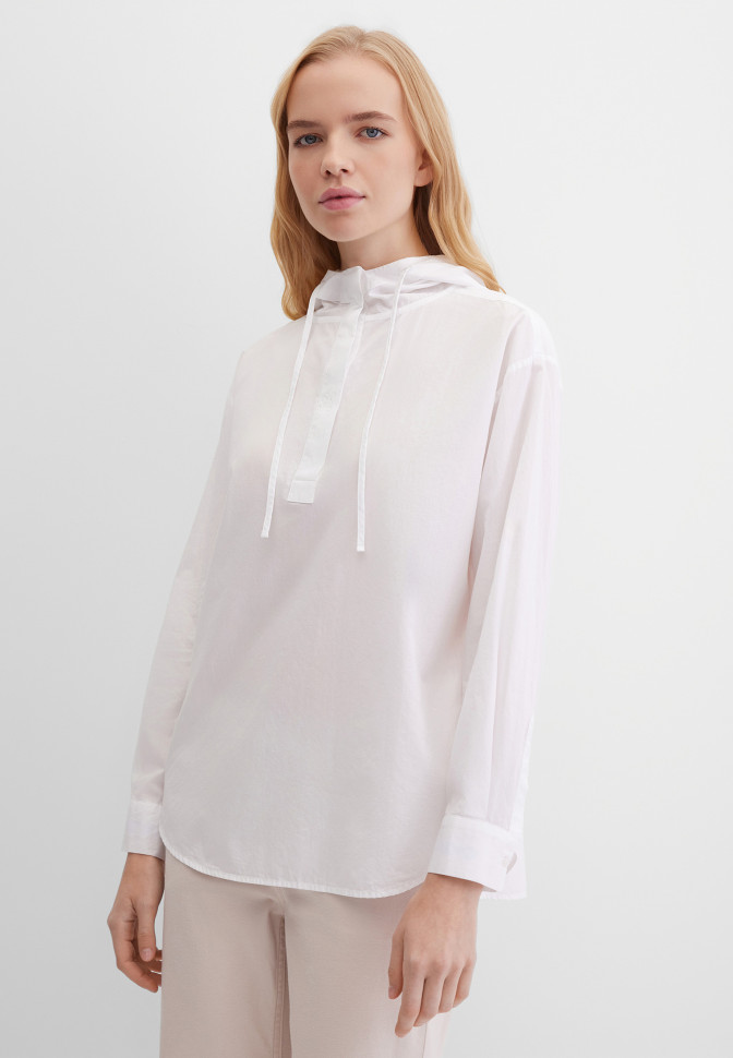 Блузка с длинным рукавом