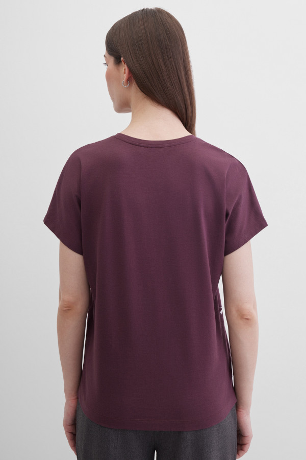 Футболка свободного кроя