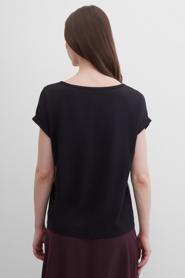 Футболка с графическим принтом