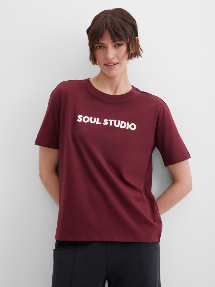 Футболка с надписью