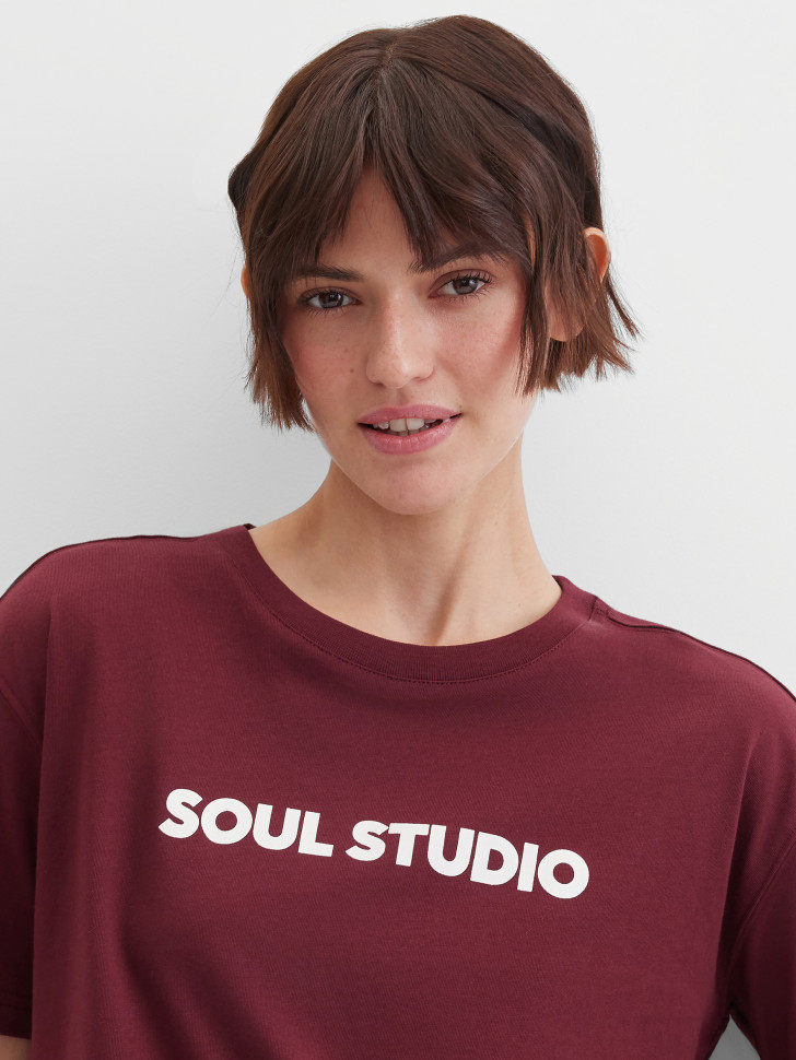 Футболка с надписью