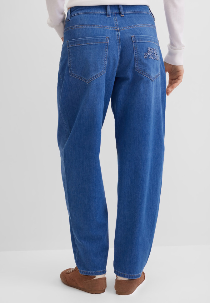 Джинсы бананы