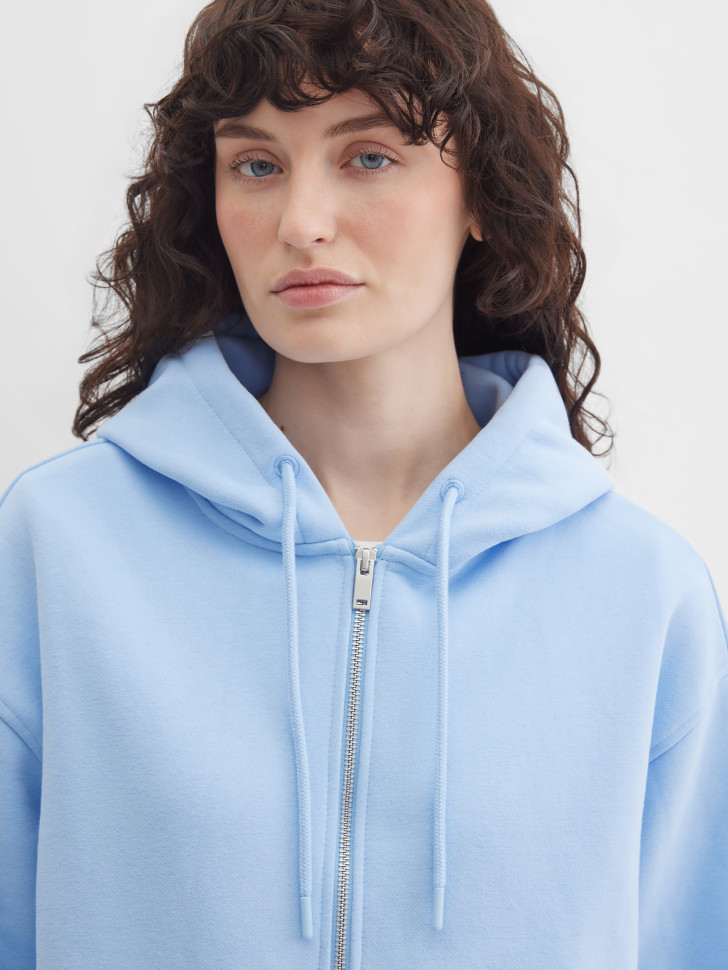 Толстовка с капюшоном