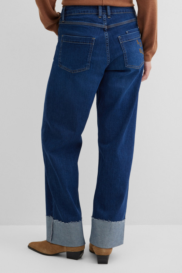 Джинсы широкие wide leg прямого кроя с отворотами