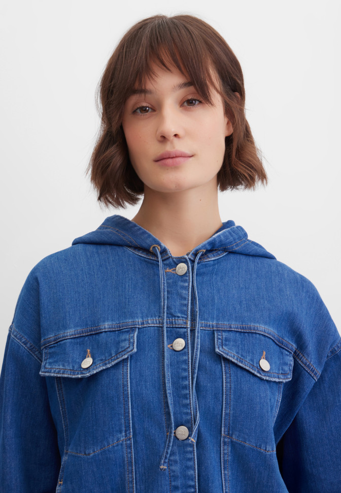 Куртка джинсовая с капюшоном