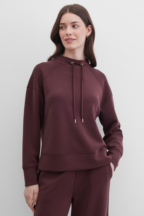 Свитшот с длинными рукавами