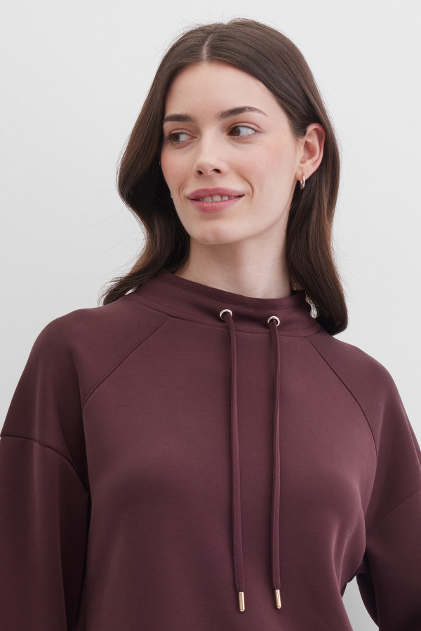 Свитшот с длинными рукавами