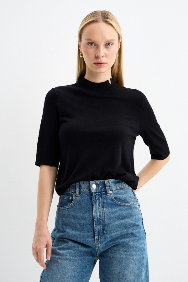 Джемпер прямого силуэта