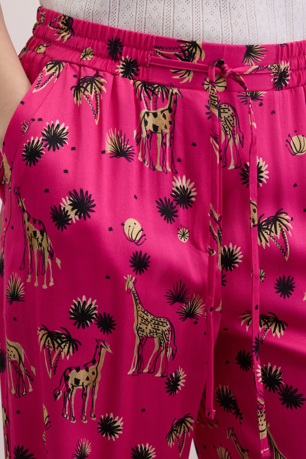 Брюки широкие с принтом