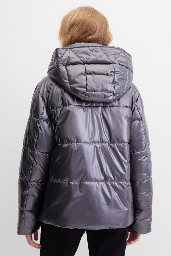 Куртка зимняя с капюшоном